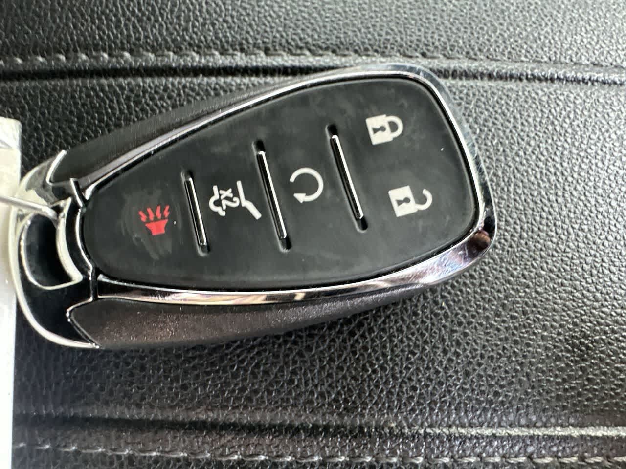 Used 2023 Chevrolet Traverse LT FWD image 28