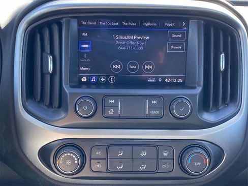 Used 2022 Chevrolet Colorado LT w/ Chrome Appearance Package image 25