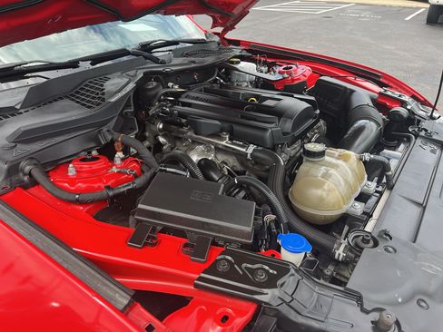 Used 2020 Ford Mustang Premium RWD image 28