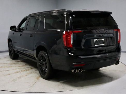 Used 2024 GMC Yukon XL Denali Ultimate image 9