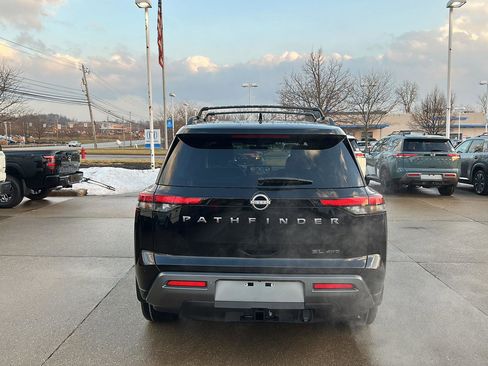 New 2026 Nissan Pathfinder SL image 21