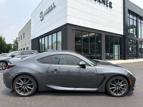Used 2022 Subaru BRZ Limited RWD image 4
