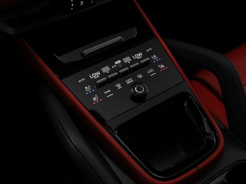 New 2026 Porsche Cayenne image 36