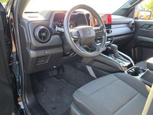 Certified 2024 Chevrolet Colorado Trail Boss w/ Advanced Trailering Package AWD/4WD image 25