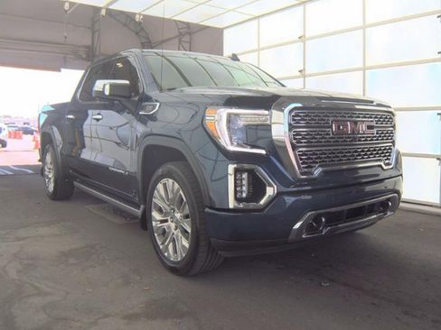 Used 2021 GMC Sierra 1500 Denali w/ Denali Ultimate Package AWD/4WD image 4