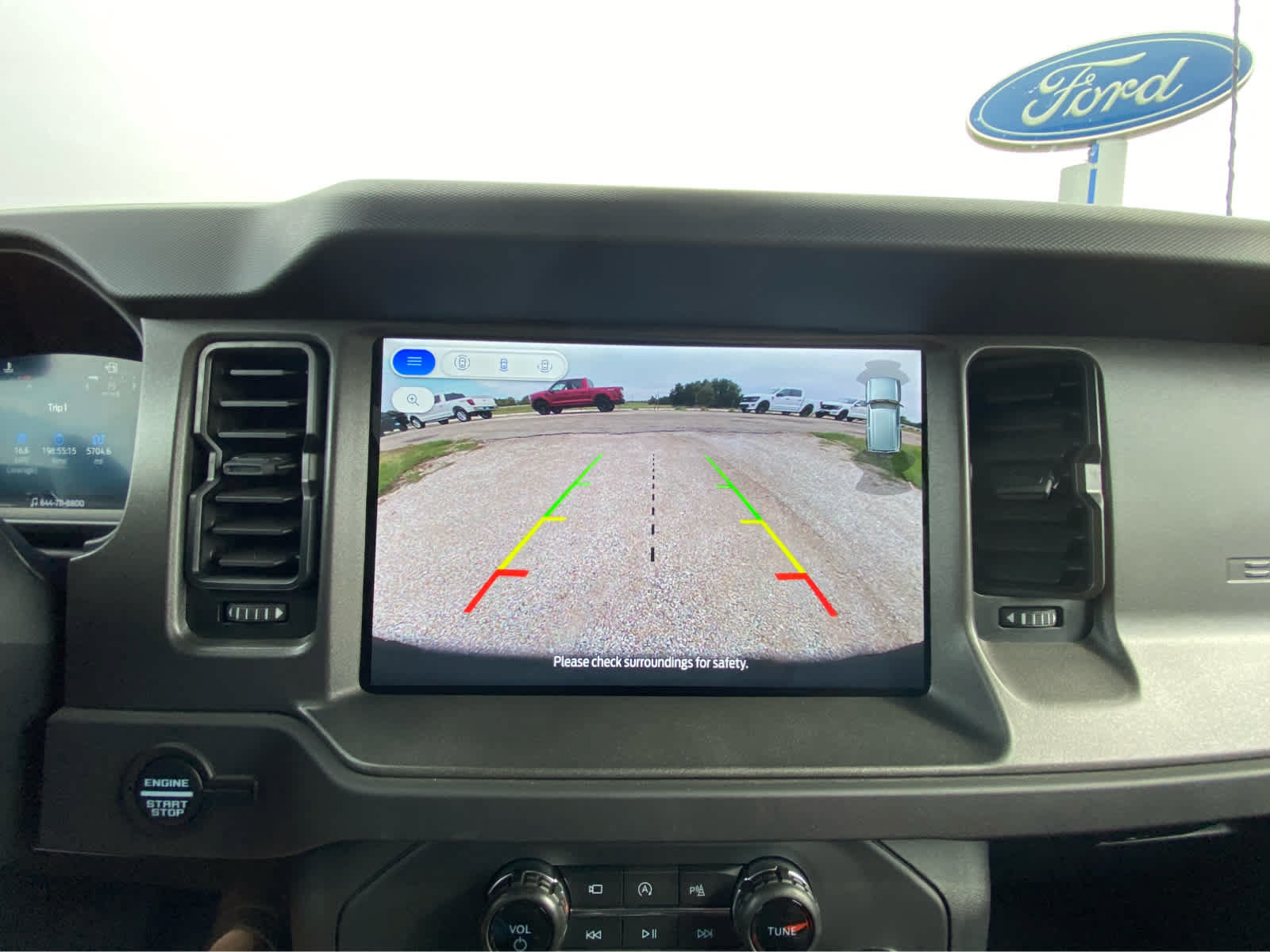 Used 2025 Ford Bronco Badlands AWD/4WD image 38