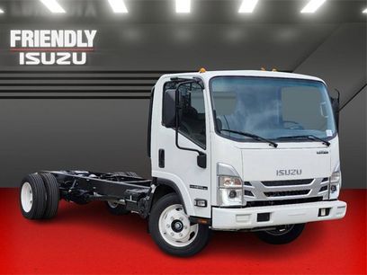 New 2024 Isuzu NPR