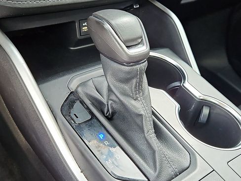 Used 2023 Toyota Highlander XLE image 16