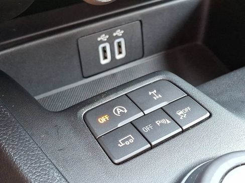 Used 2020 Ford Ranger XLT w/ Equipment Group 302A Luxury AWD/4WD image 24