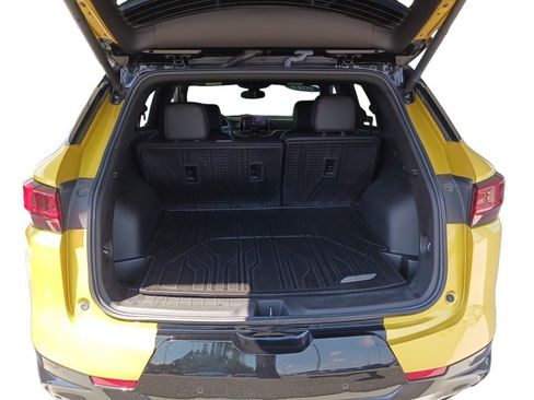 Used 2023 Chevrolet Blazer RS w/ Enhanced Convenience Package image 27