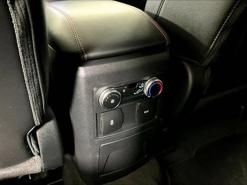 Used 2023 Ford Explorer ST-Line AWD/4WD image 37