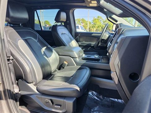 Used 2021 Ford Expedition Limited image 20