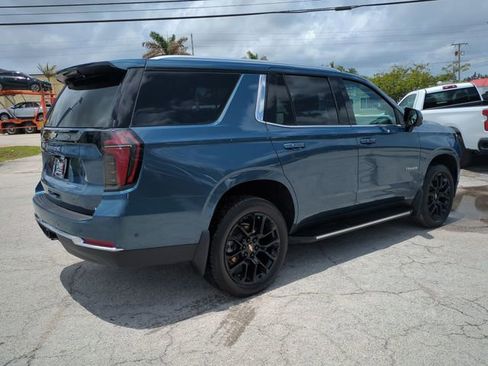 Certified 2025 Chevrolet Tahoe LS AWD/4WD image 5