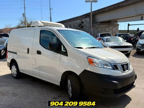 Used 2015 Nissan NV200 SV FWD image 29