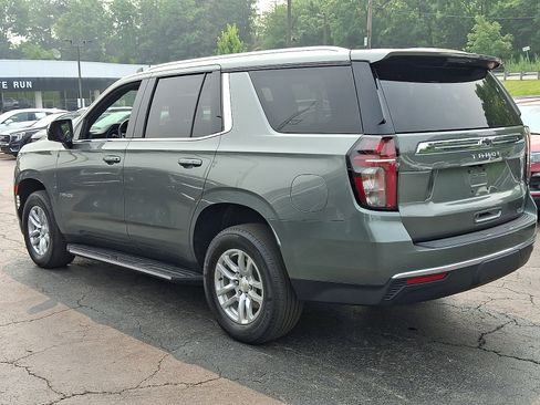 Used 2023 Chevrolet Tahoe LT w/ Luxury Package AWD/4WD image 4