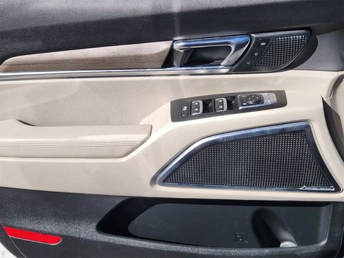 Used 2020 Kia Telluride SX w/ Towing Package image 22