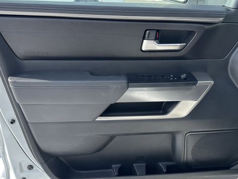 Used 2025 Toyota Tundra SR5 w/ SR5 Premium Package image 44