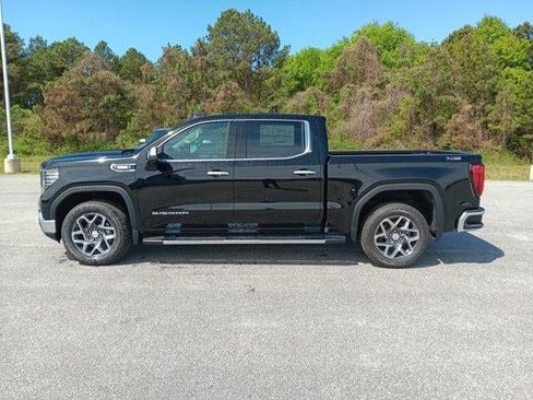 New 2026 GMC Sierra 1500 SLT w/ SLT Premium Plus Package AWD/4WD image 3