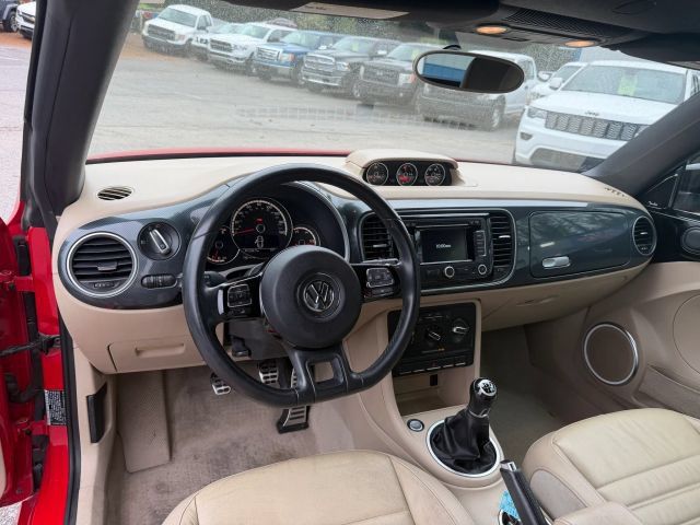 Used 2013 Volkswagen Beetle 2.0T FWD image 11