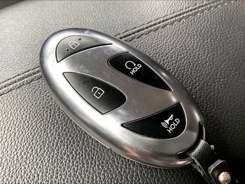 Certified 2025 Hyundai Tucson SE FWD image 10
