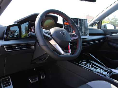 New 2025 Volkswagen GTI SE image 9