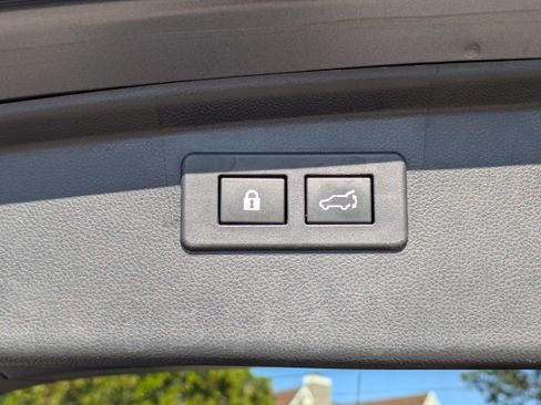 Used 2020 Subaru Outback Touring XT image 14