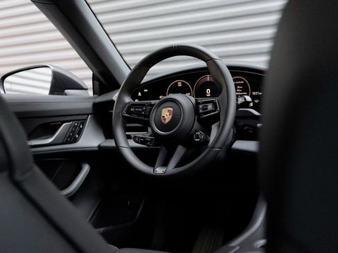 New 2025 Porsche Taycan 4S image 15