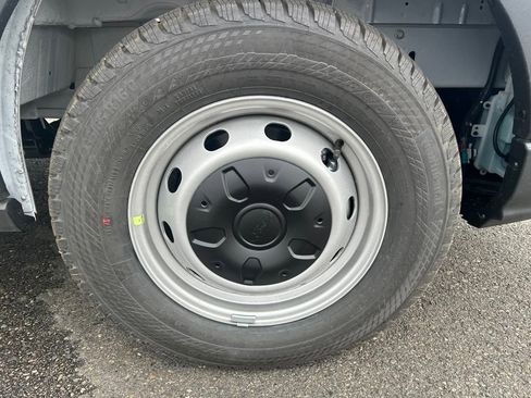 New 2025 Ford Transit 250 148 Medium Roof w/ Load Area Protection Package image 29