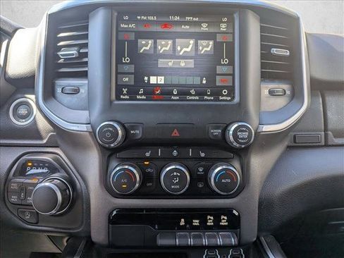 Used 2020 RAM 1500 Big Horn AWD/4WD image 15