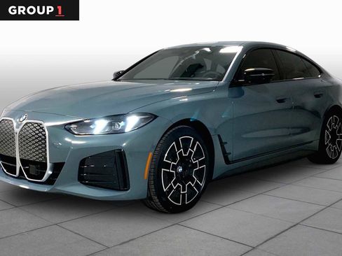 New 2026 BMW i4 xDrive40i w/ M Sport Package AWD/4WD image 1