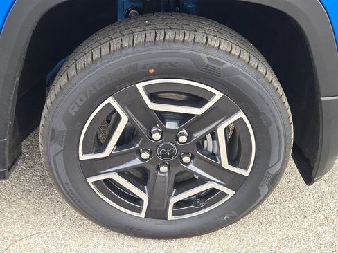 New 2026 Jeep Cherokee Limited image 22