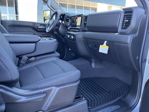 New 2026 GMC Sierra 2500 SLE w/ SLE Convenience Package image 13