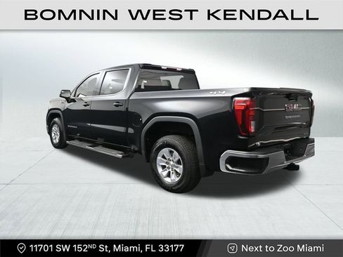 Used 2023 GMC Sierra 1500 SLE image 3