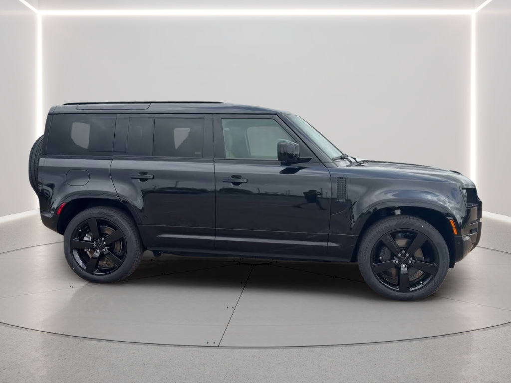 New 2026 Land Rover Defender 110 X-Dynamic SE AWD/4WD image 4