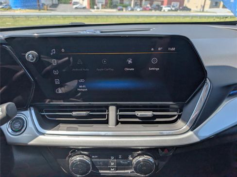 New 2026 Chevrolet Trax LT FWD image 21