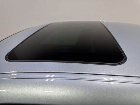 Used 2010 BMW M5 RWD image 18