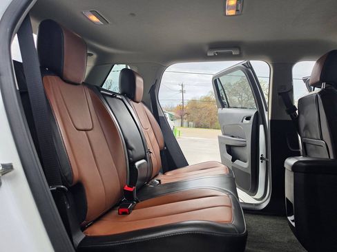 Used 2017 GMC Terrain SLT FWD image 32