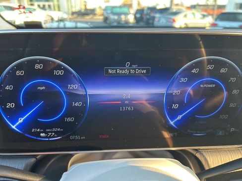 Used 2024 Mercedes-Benz EQE 350+ SUV image 33