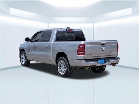 Used 2023 RAM 1500 Laramie AWD/4WD image 4