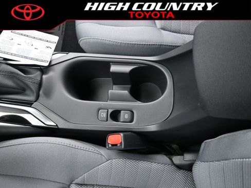 New 2026 Toyota Corolla SE FWD image 18
