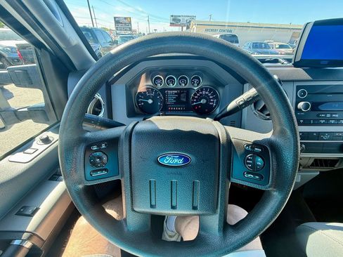 Used 2015 Ford F250 XLT w/ XLT Value Package AWD/4WD image 11