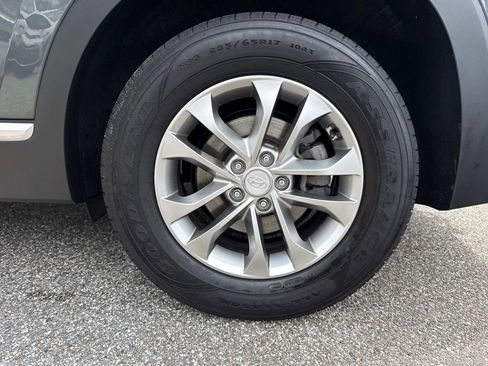 Used 2020 Hyundai Santa Fe SEL FWD image 11