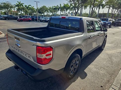 Certified 2022 Ford Maverick XLT w/ XLT Luxury Package FWD image 4