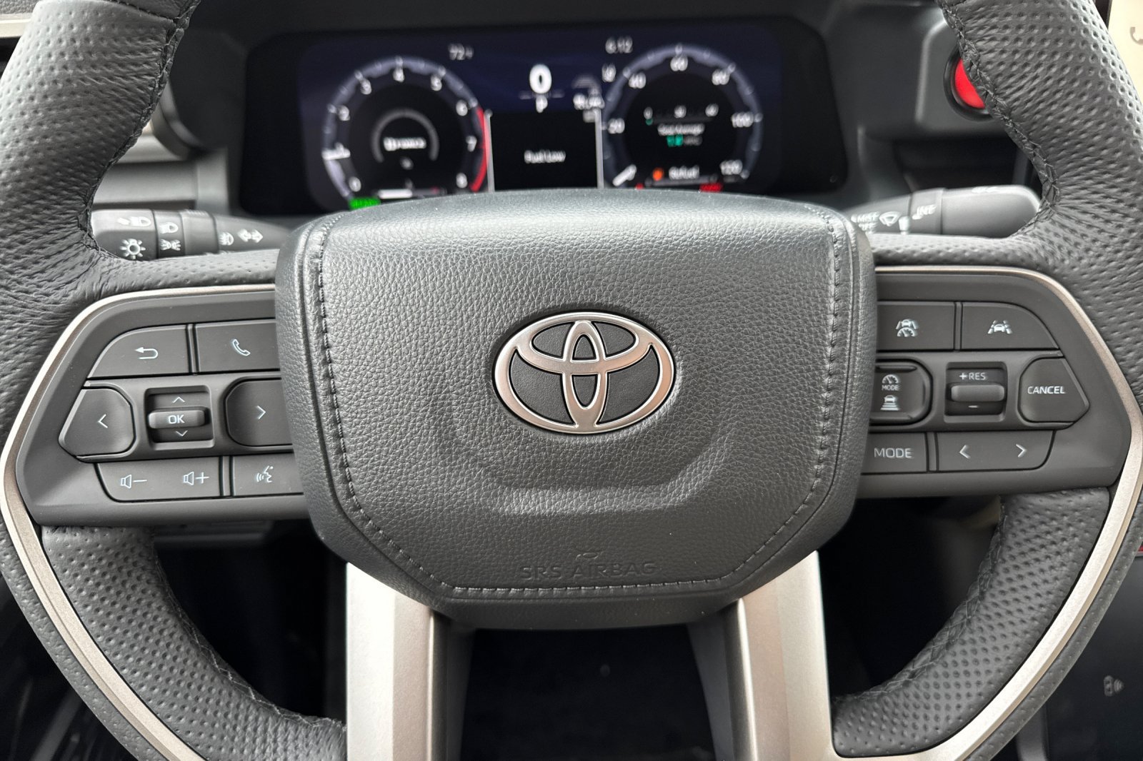 New 2026 Toyota Tacoma TRD Off-Road w/ TRD Off Road Premium Package AWD/4WD image 27