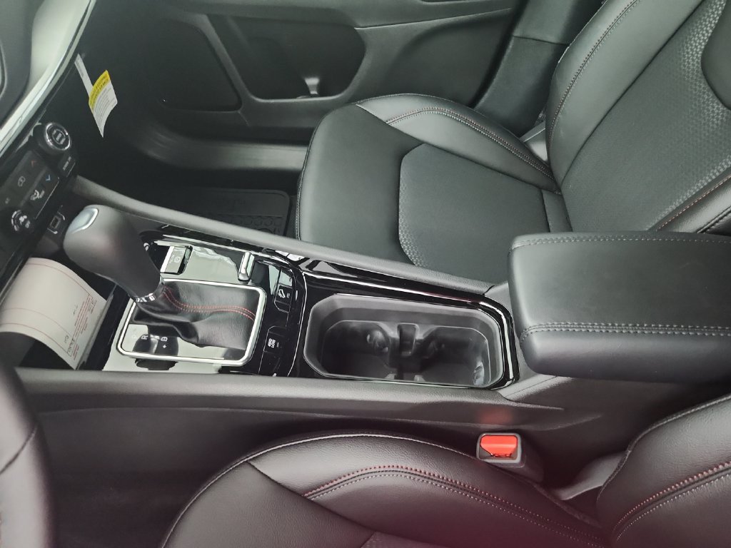 New 2026 Jeep Compass Trailhawk AWD/4WD image 29