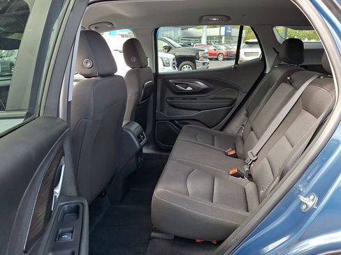 Certified 2024 GMC Terrain SLE w/ Driver Convenience Package image 11