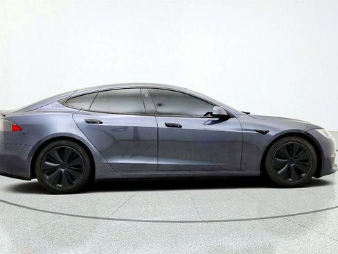 Used 2021 Tesla Model S Plaid AWD/4WD image 4
