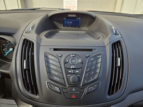 Used 2015 Ford Escape SE AWD/4WD image 23