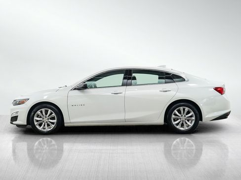 Used 2023 Chevrolet Malibu LT FWD image 2