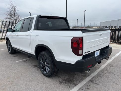 New 2026 Honda Ridgeline Sport image 4